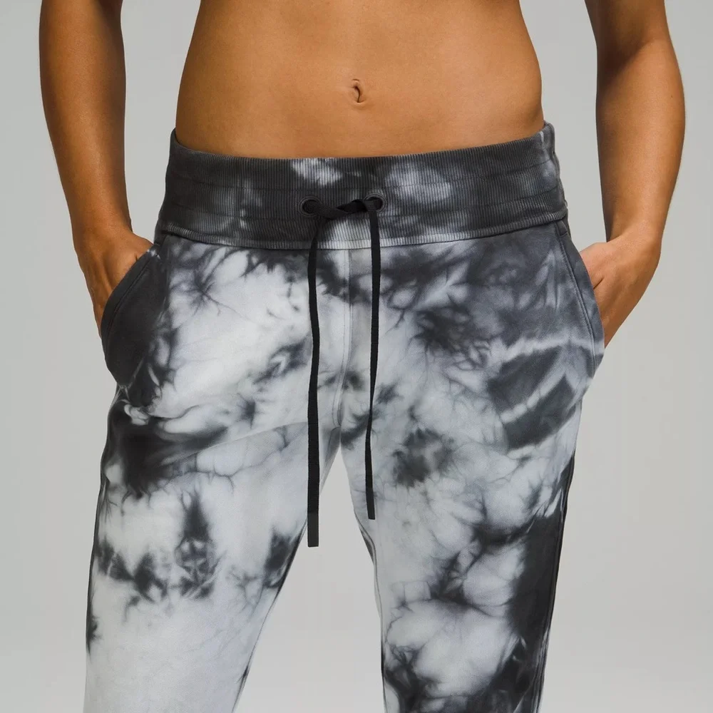 Lululemon Warm Down Jogger - Picture 1 of 6